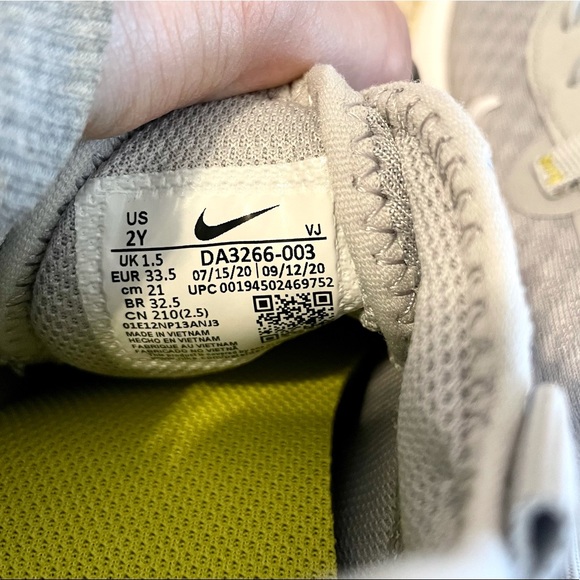 Nike Reposto little kids 2Y in light smoke grey + white check - new with box - Picture 7 of 9